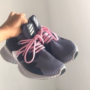 Adidas alphabounce continental blue w/ pink laces